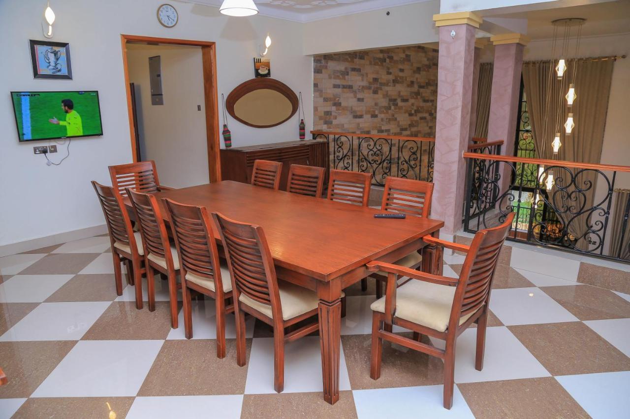 Fort Heights Homestay Fort Portal Ngoại thất bức ảnh